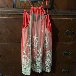 **Free with purchase of two items in a bundle** 
Jealous tomato top